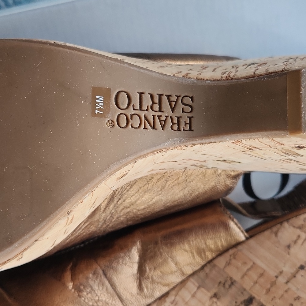 Bronze Cork Wedge Sandles - Picture 4 of 5